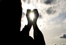 pg娱乐城:文班缺阵马刺力克雷霆 独行侠大胜鹈鹕3连胜.